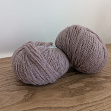 Load image into Gallery viewer, Rib cowl beginner knitting kit