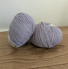 Load image into Gallery viewer, Rib cowl beginner knitting kit