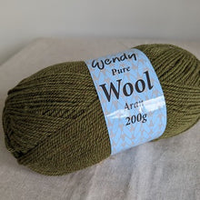 Load image into Gallery viewer, Wendy 100% wool aran 200g