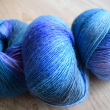 Load image into Gallery viewer, Wave pattern scarf kit Mille colori yarn