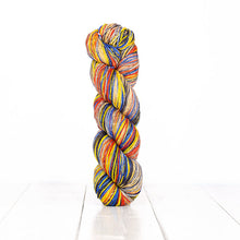 Load image into Gallery viewer, Urth Yarns Uneek Fingering/ 4 ply Hand dyed extra fine superwash merino