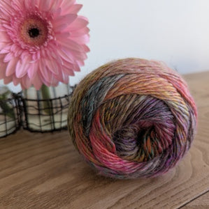 Multi coloured ribbed cowl knitting kit