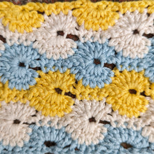 Load image into Gallery viewer, Catherine wheel stitch cushion cover crochet kit