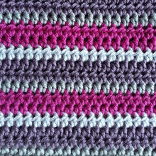 Load image into Gallery viewer, Simple striped cushion cover crochet kit
