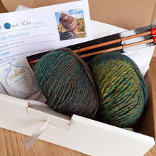 Load image into Gallery viewer, Chunky hat knitting kit with box
