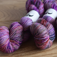 Load image into Gallery viewer, Black Elephant brand hand dyed sock yarn, shades of dark pink