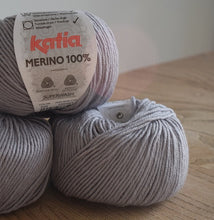 Load image into Gallery viewer, Katia merino 100% double knit yarn 505 pale grey