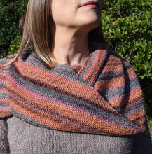 Load image into Gallery viewer, Knit One Kits moss stitch shawl knitting kit