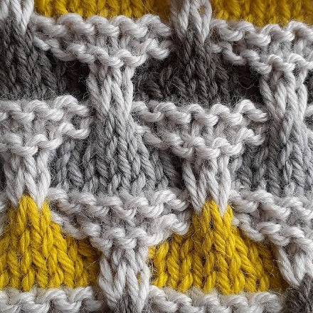 Pyramid stitch knitted cushion cover pattern - download2 – Knit One Kits